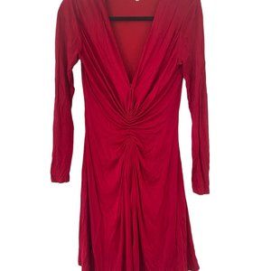 les petites red dress